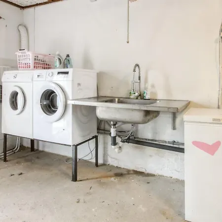 Kita - 500m From The Sea By Interhome