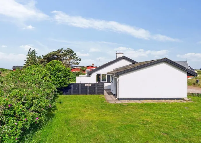 Kita - 500m From The Sea By Interhome * Lakolk